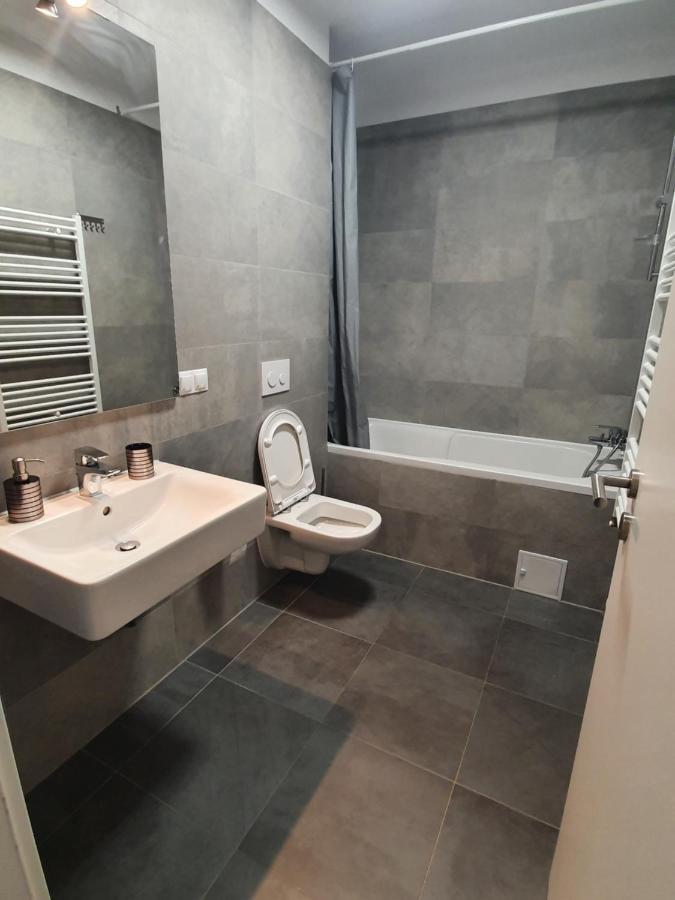 Apartament Coresi Promenada Coresi Braşov Exteriör bild